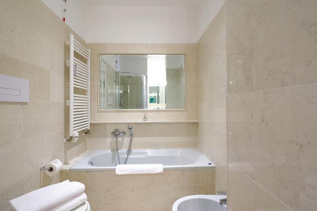 Ampio Bilocale City Life - Mirable Pm Milano Exterior foto