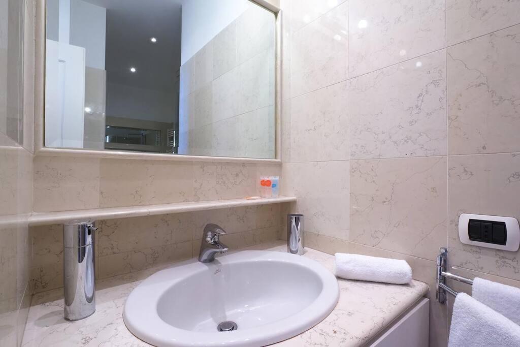 Ampio Bilocale City Life - Mirable Pm Milano Exterior foto